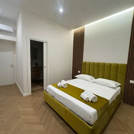 Royal Hammer 4* Nápoly